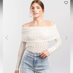 NWT FREE PEOPLE off the shoulder long sleeves top Size S